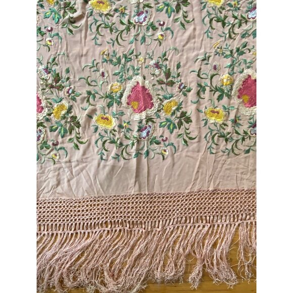 Antique Vintage Piano Shawl Embroidered Pink Silk Art Nouveau LARGE 68”x68” - Picture 12 of 13